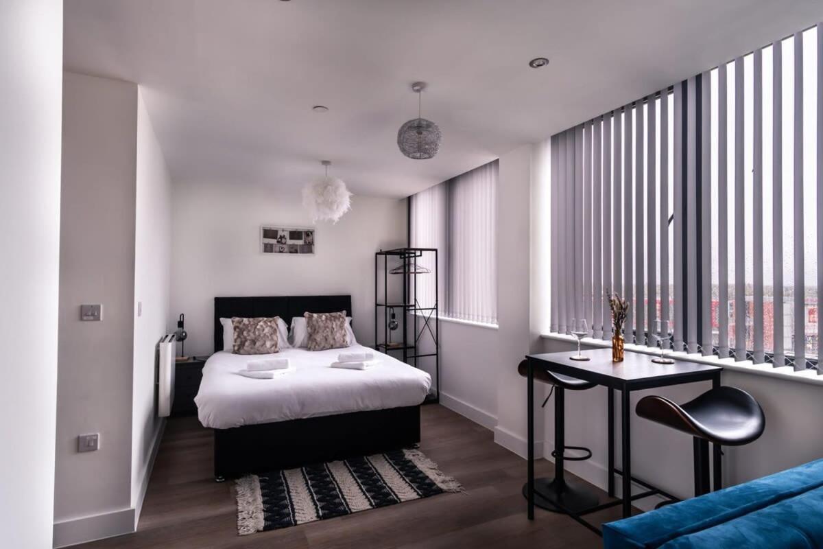 Stay Zeni, Alexandra Rise Manchester Fab Studio Екстериор снимка