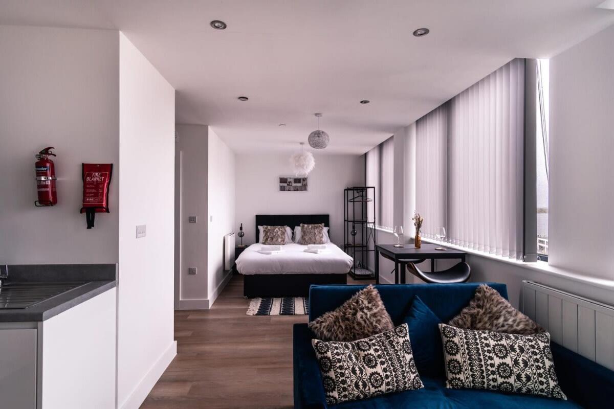 Stay Zeni, Alexandra Rise Manchester Fab Studio Екстериор снимка